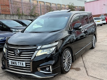 Used Nissan Elgrand 2016 for sale - 79588976: Photo
