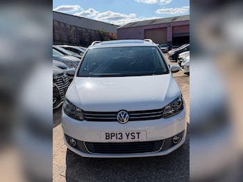 Used Volkswagen Touran 2013 for sale - 79471393: Photo