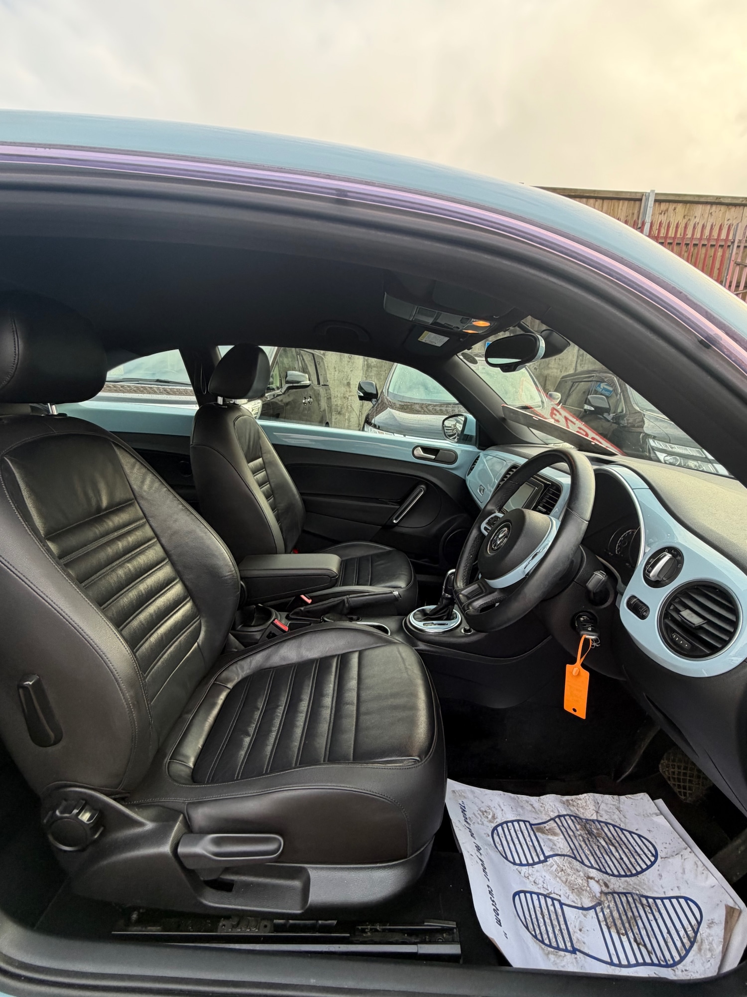 Used Volkswagen Beetle 2013 for sale - 77400391: Photo 8