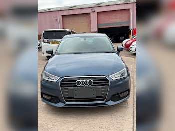 Audi - A1