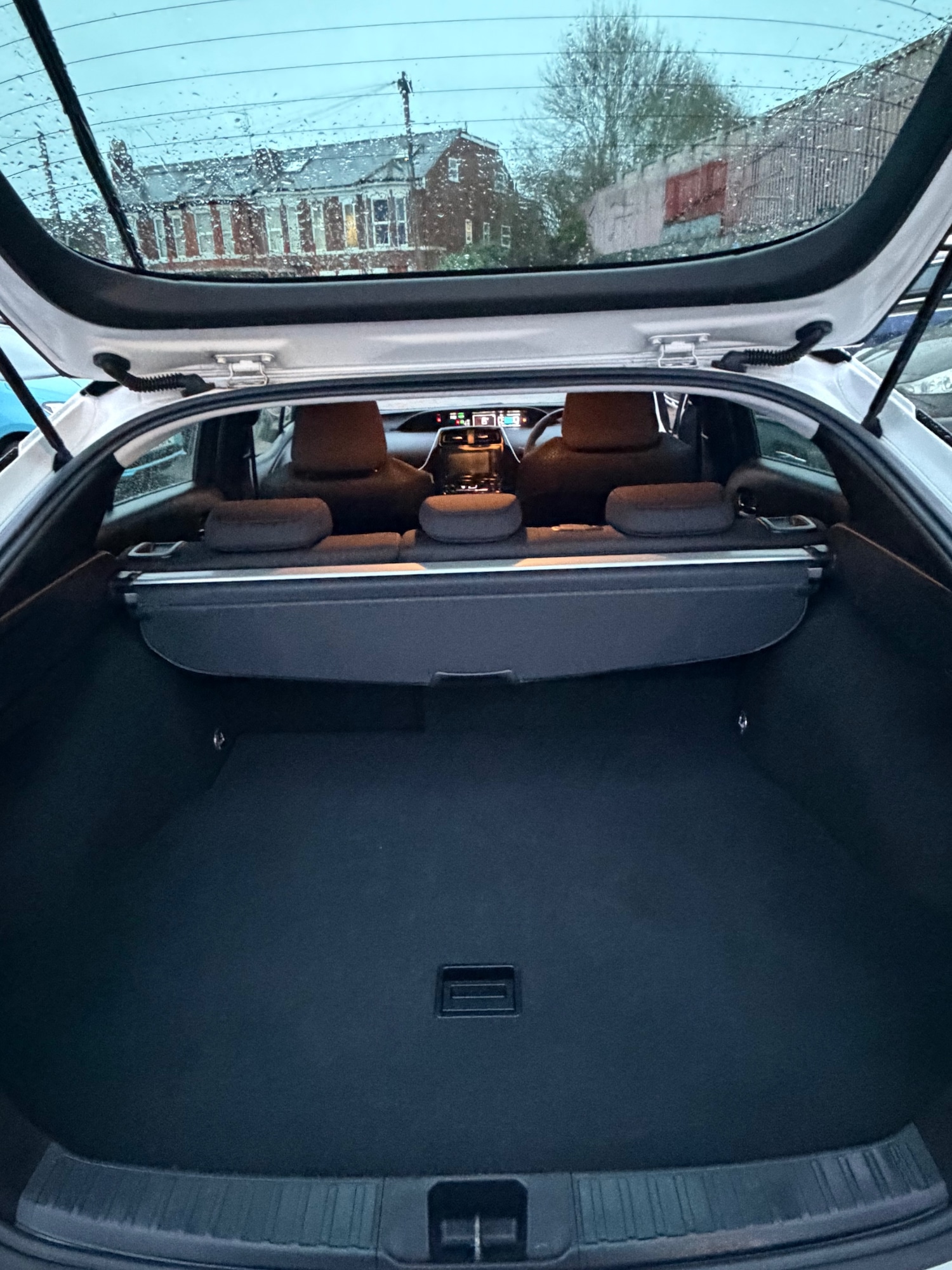 Used Toyota Prius 2019 for sale - 77166992: Photo 11