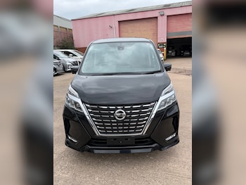 2020 - Hybird 8 Seater