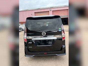 Used Nissan Serena 2020 for sale - 77735457: Photo