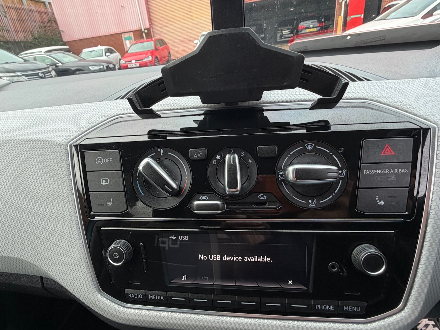 Used Volkswagen up! 2019 for sale - 76757190: Photo 10