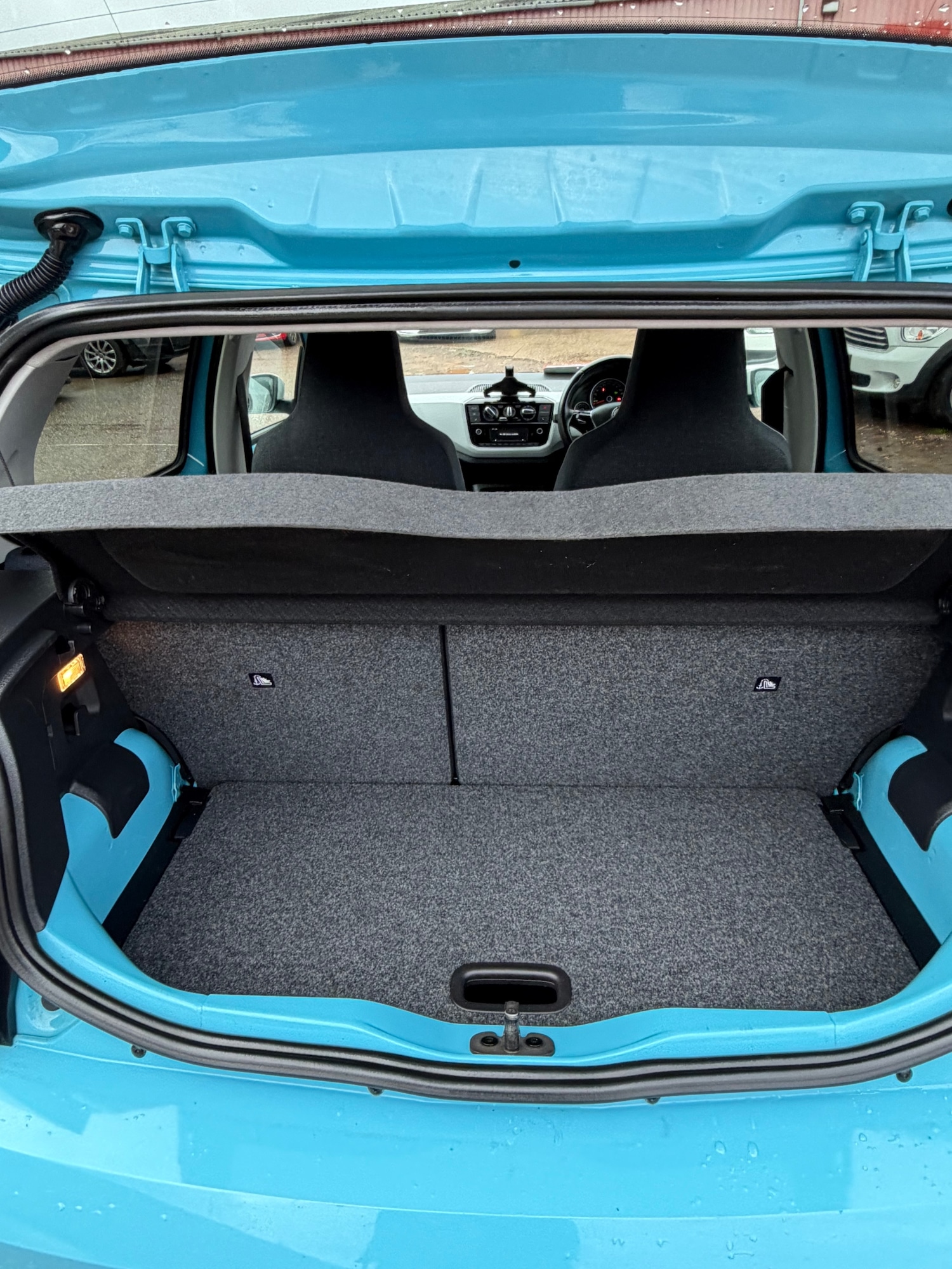 Used Volkswagen up! 2019 for sale - 76757190: Photo 16