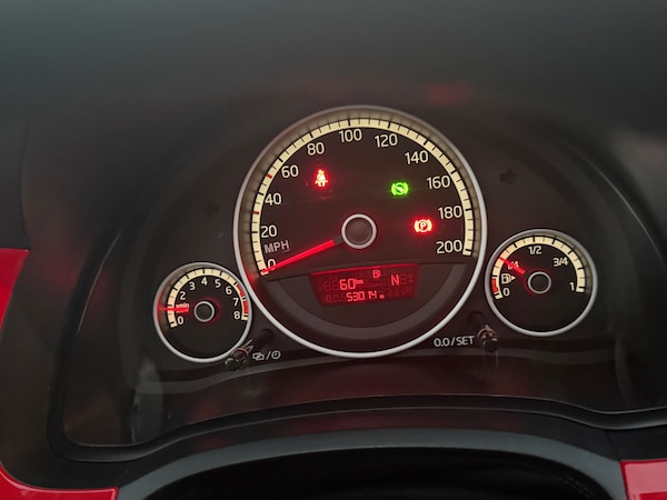 Used Volkswagen up! 2014 for sale - 76187331: Photo 10
