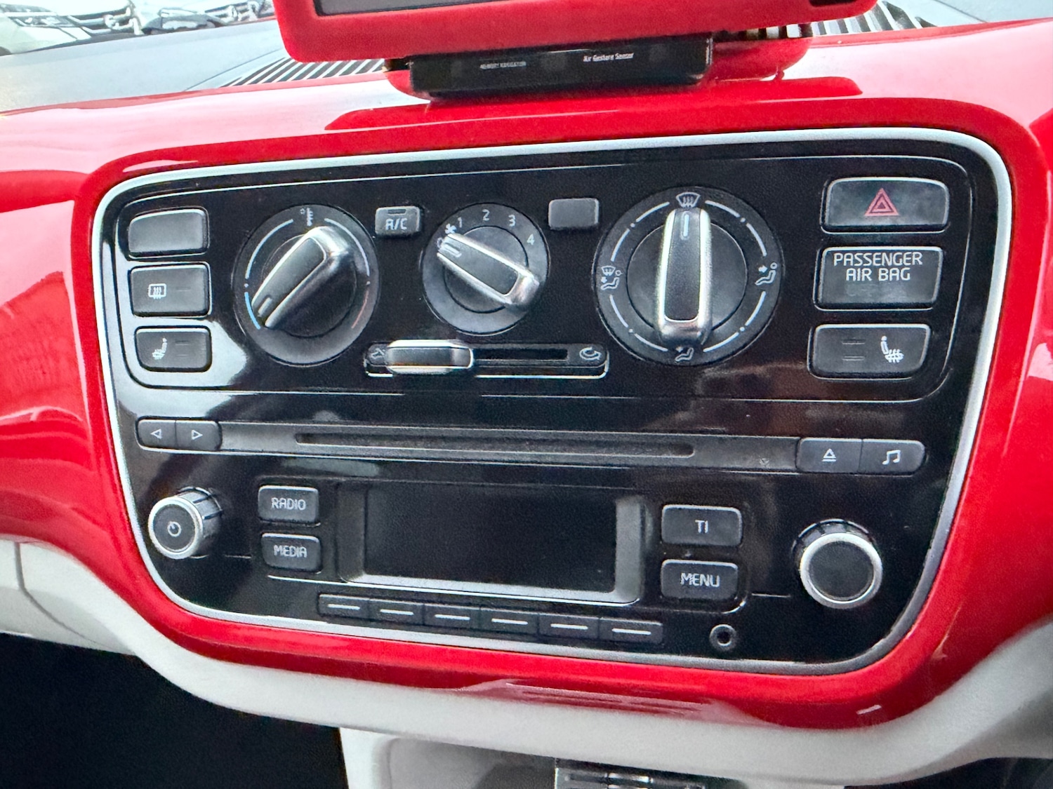 Used Volkswagen up! 2014 for sale - 76187331: Photo 13