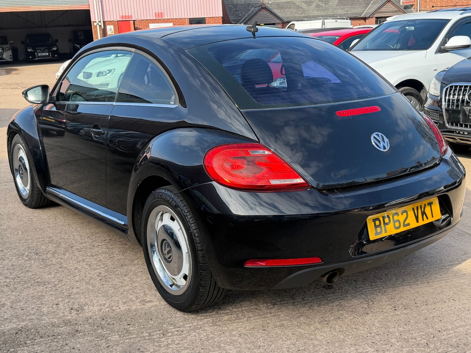 Used Volkswagen Beetle 2012 for sale - 77759476: Photo 5