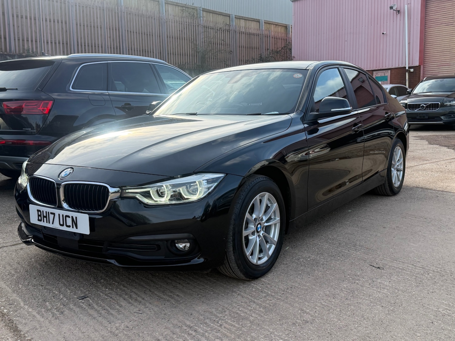 Used BMW 3 Series 2017 for sale - 77655961: Photo 3