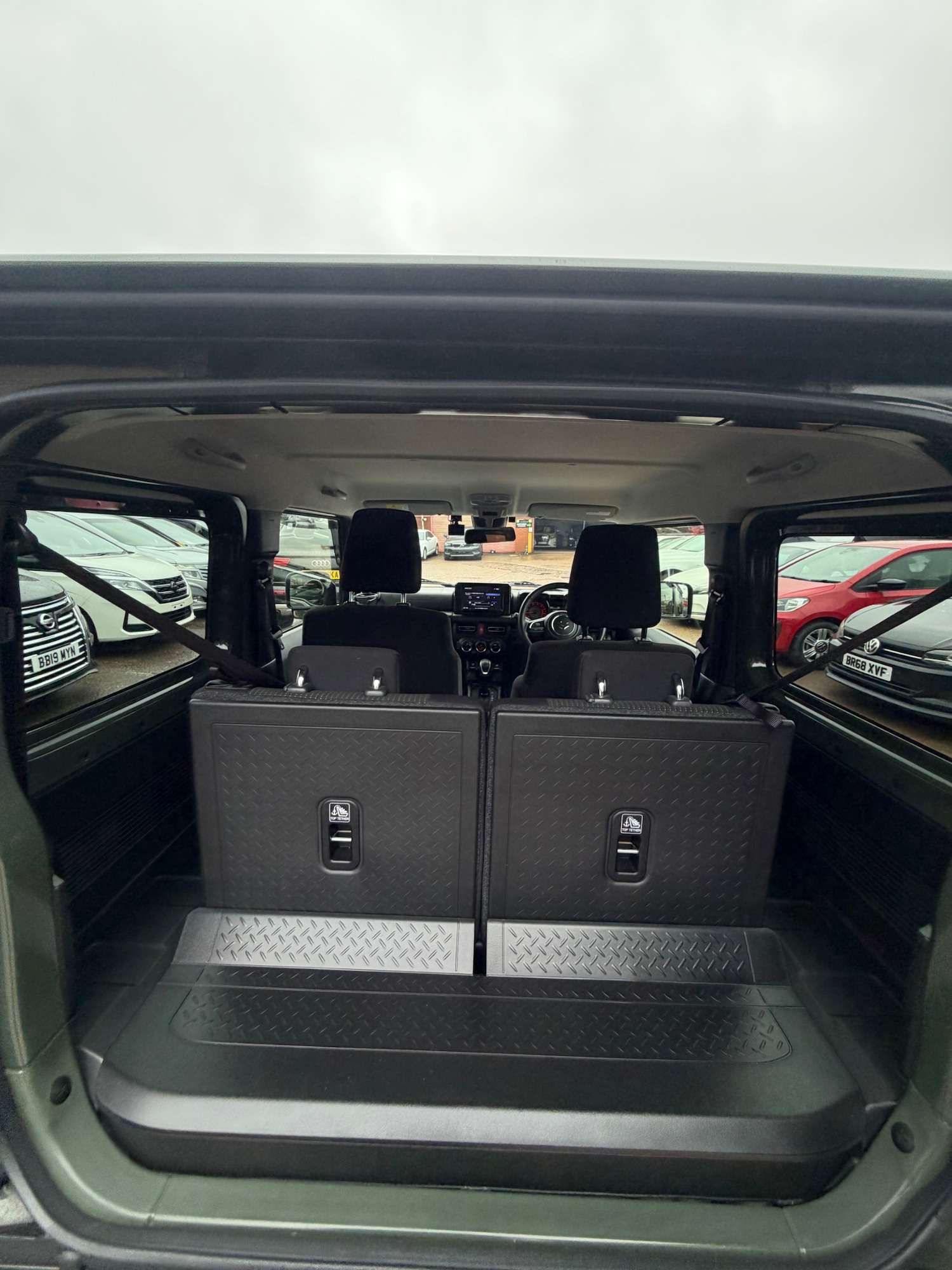 Used Suzuki Jimny 2022 for sale - 77610456: Photo 9