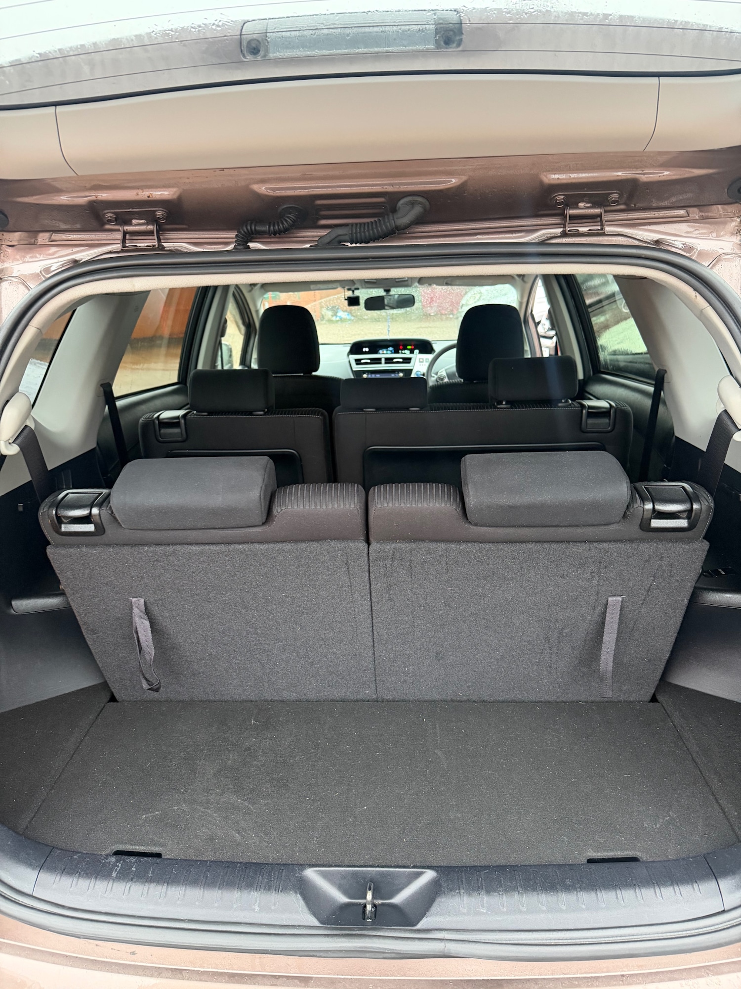 Used Toyota Prius 2016 for sale - 77230778: Photo 10