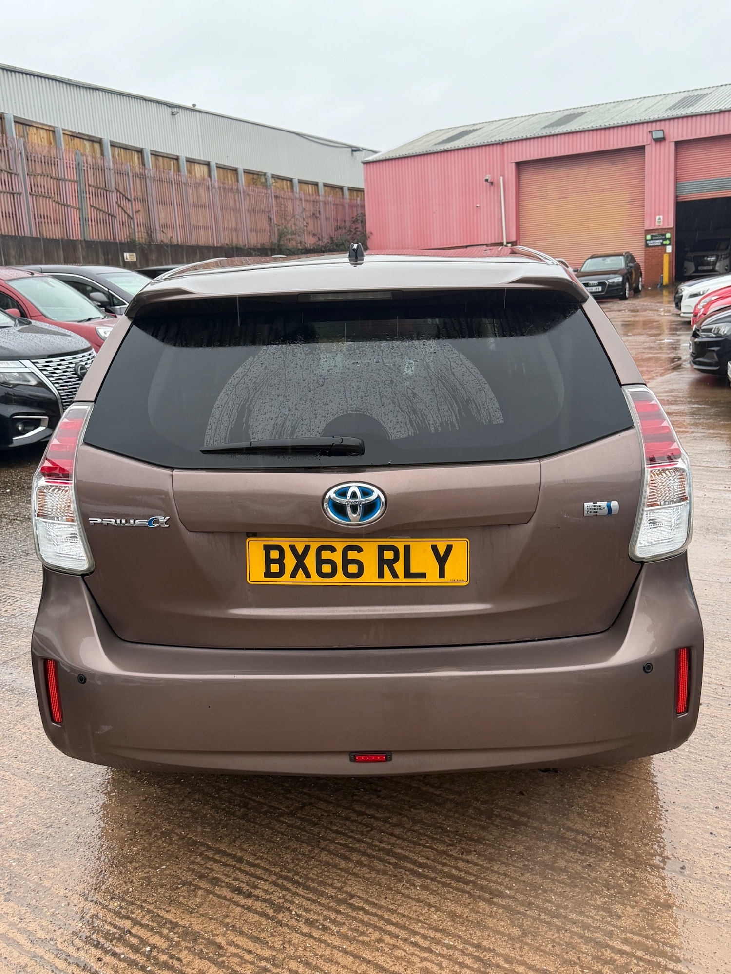 Used Toyota Prius 2016 for sale - 77230778: Photo 4