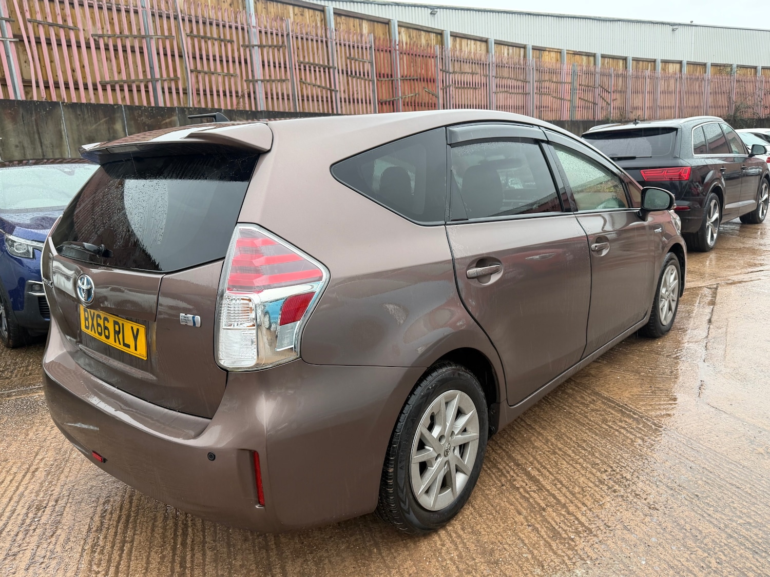 Used Toyota Prius 2016 for sale - 77230778: Photo 6