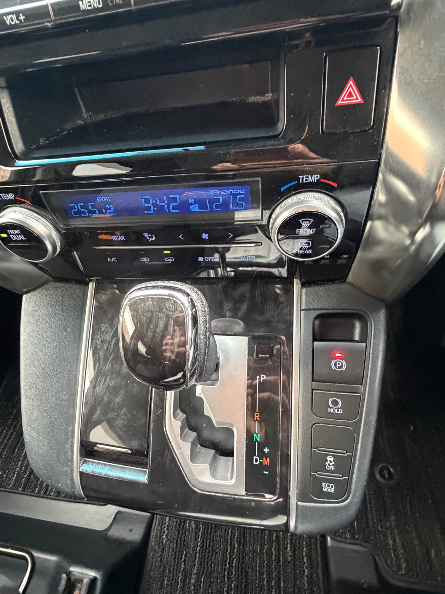 Used Toyota Vellfire 2018 for sale - 77908379: Photo 14