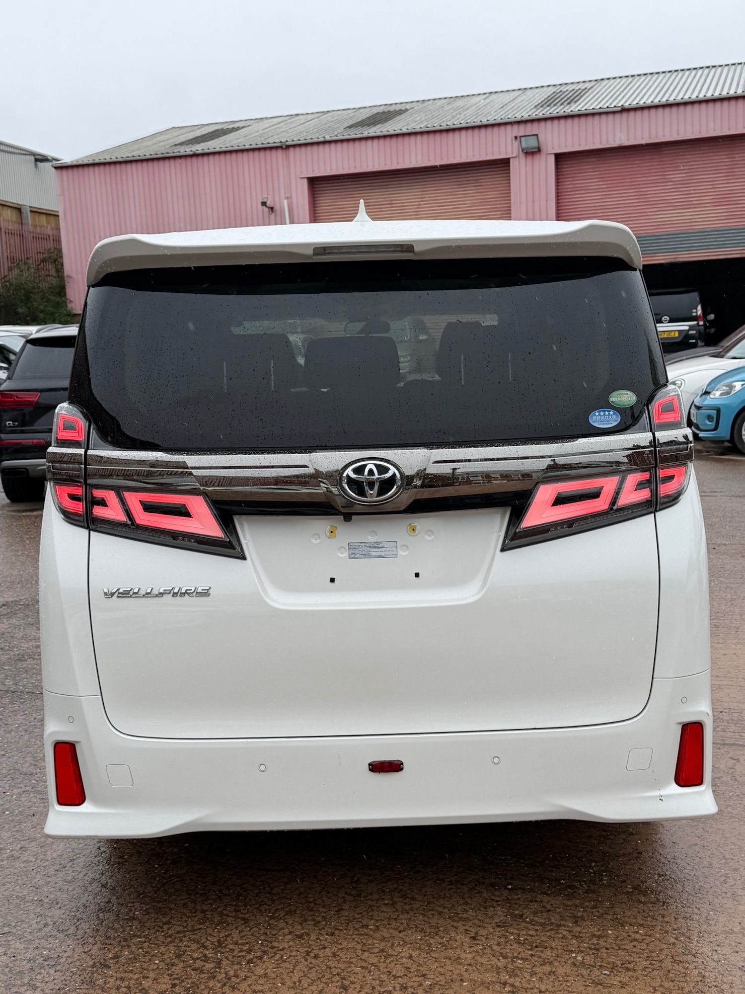 Used Toyota Vellfire 2018 for sale - 77908379: Photo 4