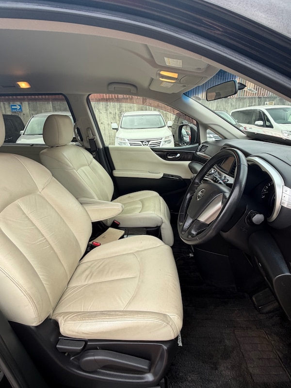 Used Nissan Elgrand 2011 for sale - 76336037: Photo 7