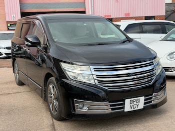 Used Nissan Elgrand 2011 for sale - 77663067: Photo