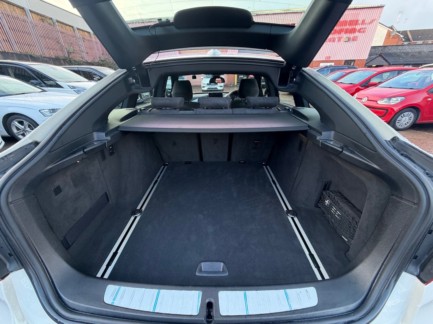 Used BMW 3 Series 2014 for sale - 76851007: Photo 9