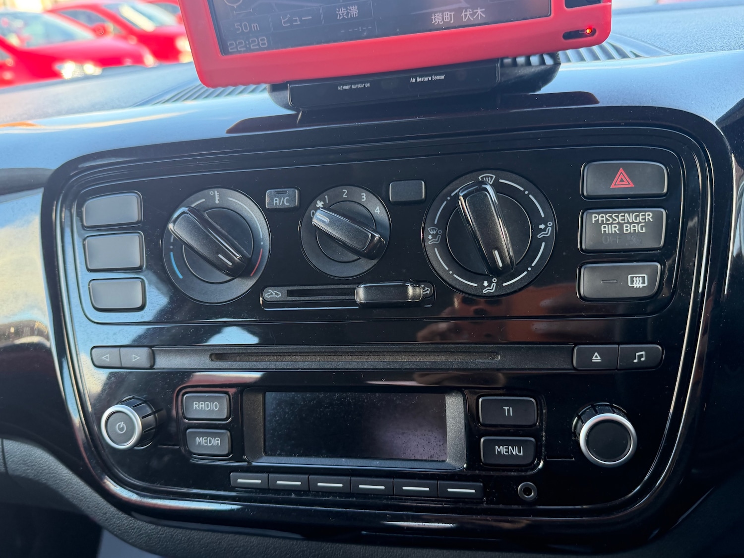 Used Volkswagen up! 2014 for sale - 76445123: Photo 11