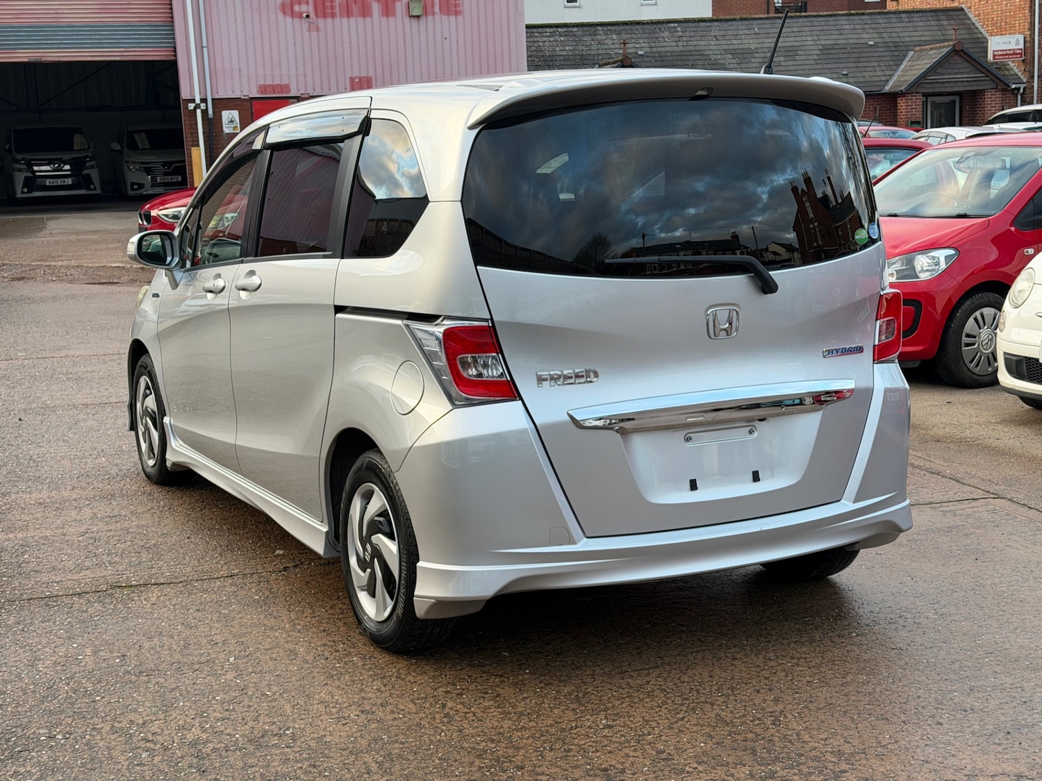 Used Honda Freed 2014 for sale - 76941835: Photo 6