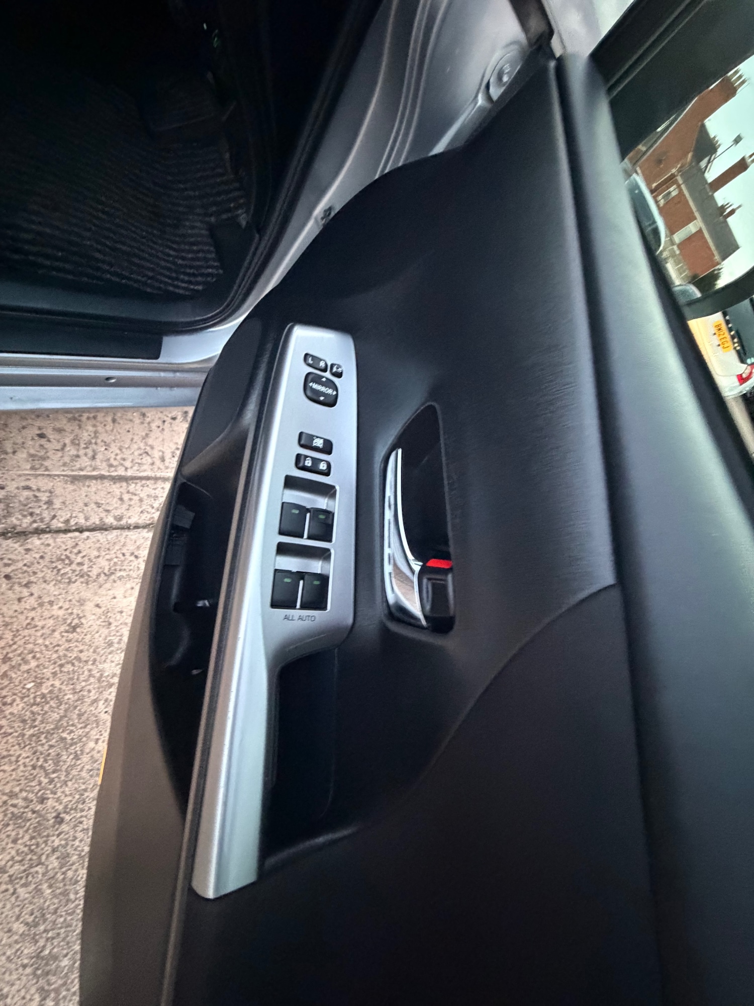 Used Toyota Prius+ 2020 for sale - 76179072: Photo 10