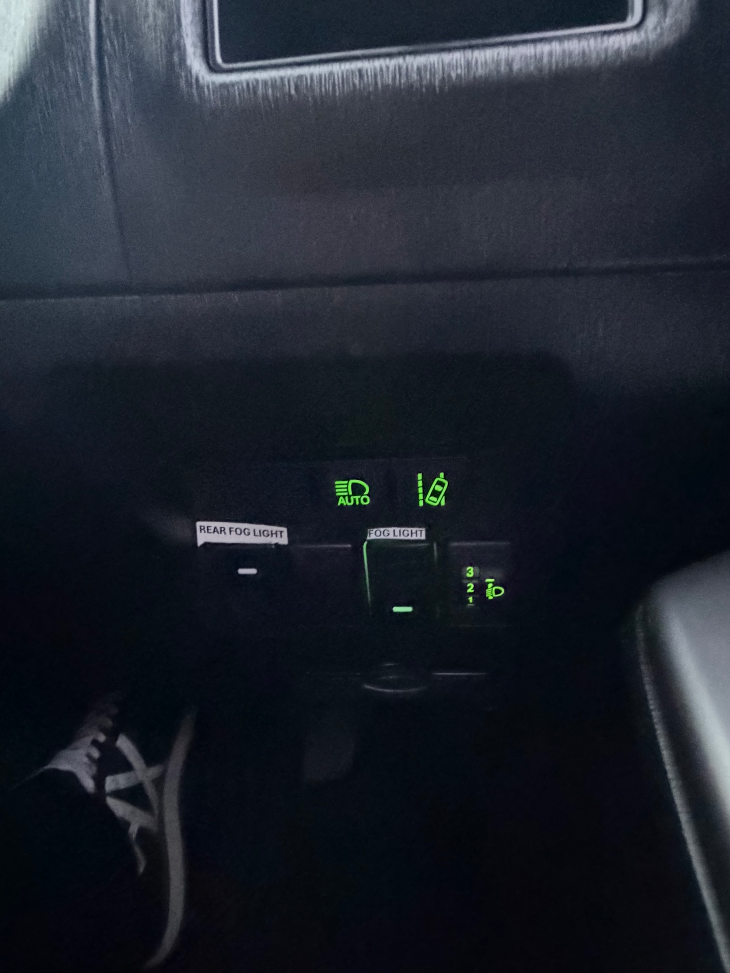 Used Toyota Prius+ 2020 for sale - 76179072: Photo 17