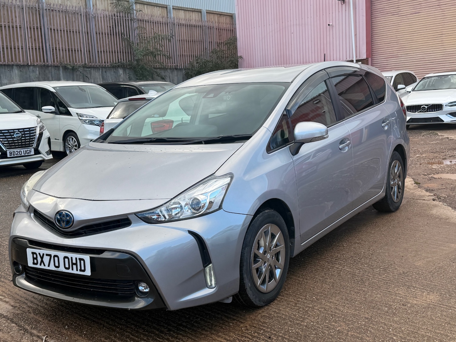 Used Toyota Prius+ 2020 for sale - 76179072: Photo 3