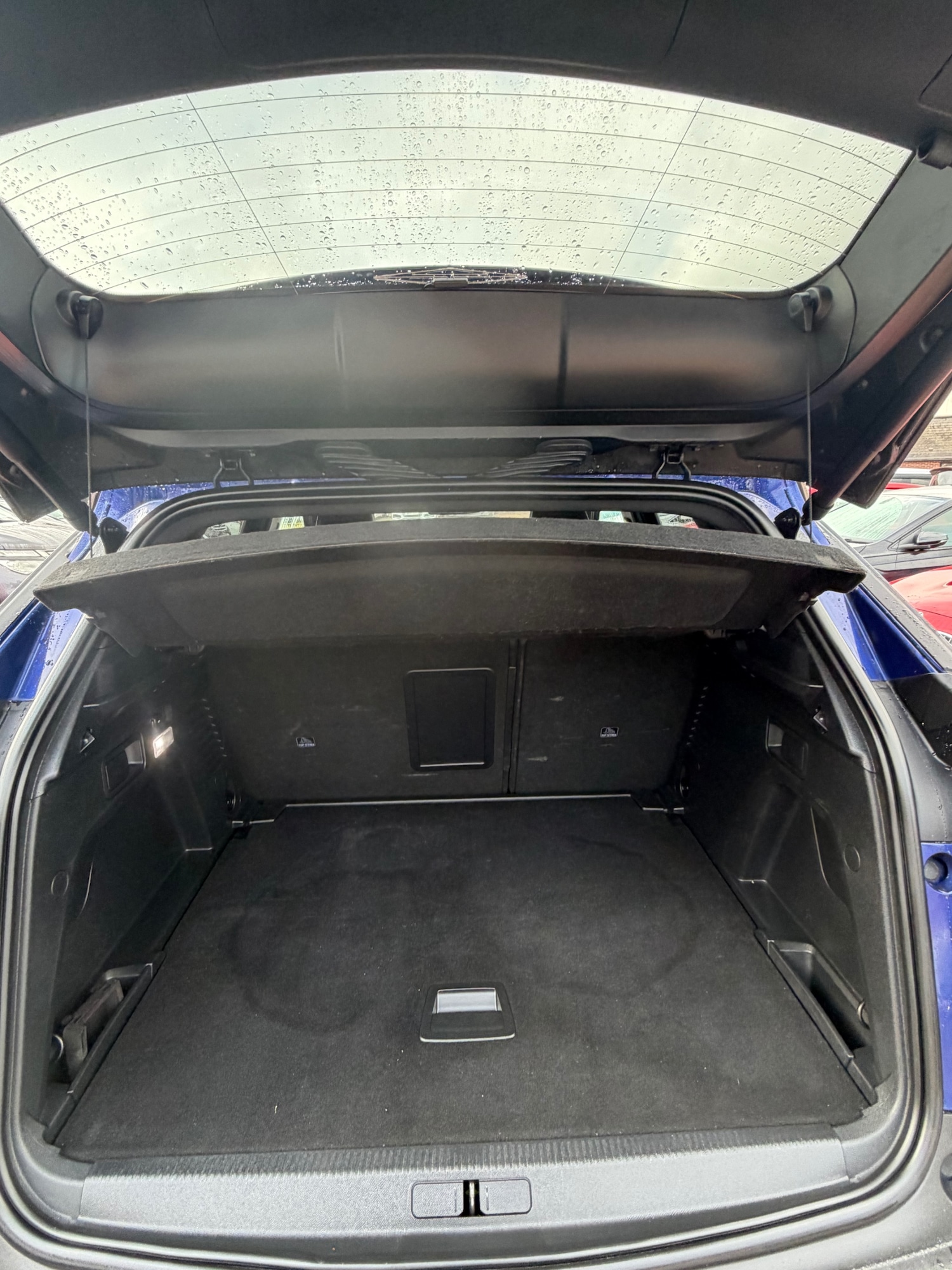 Used Peugeot 3008 2017 for sale - 77237469: Photo 9