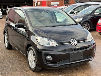 Used Volkswagen up! 2017 for sale - 76941064: Photo
