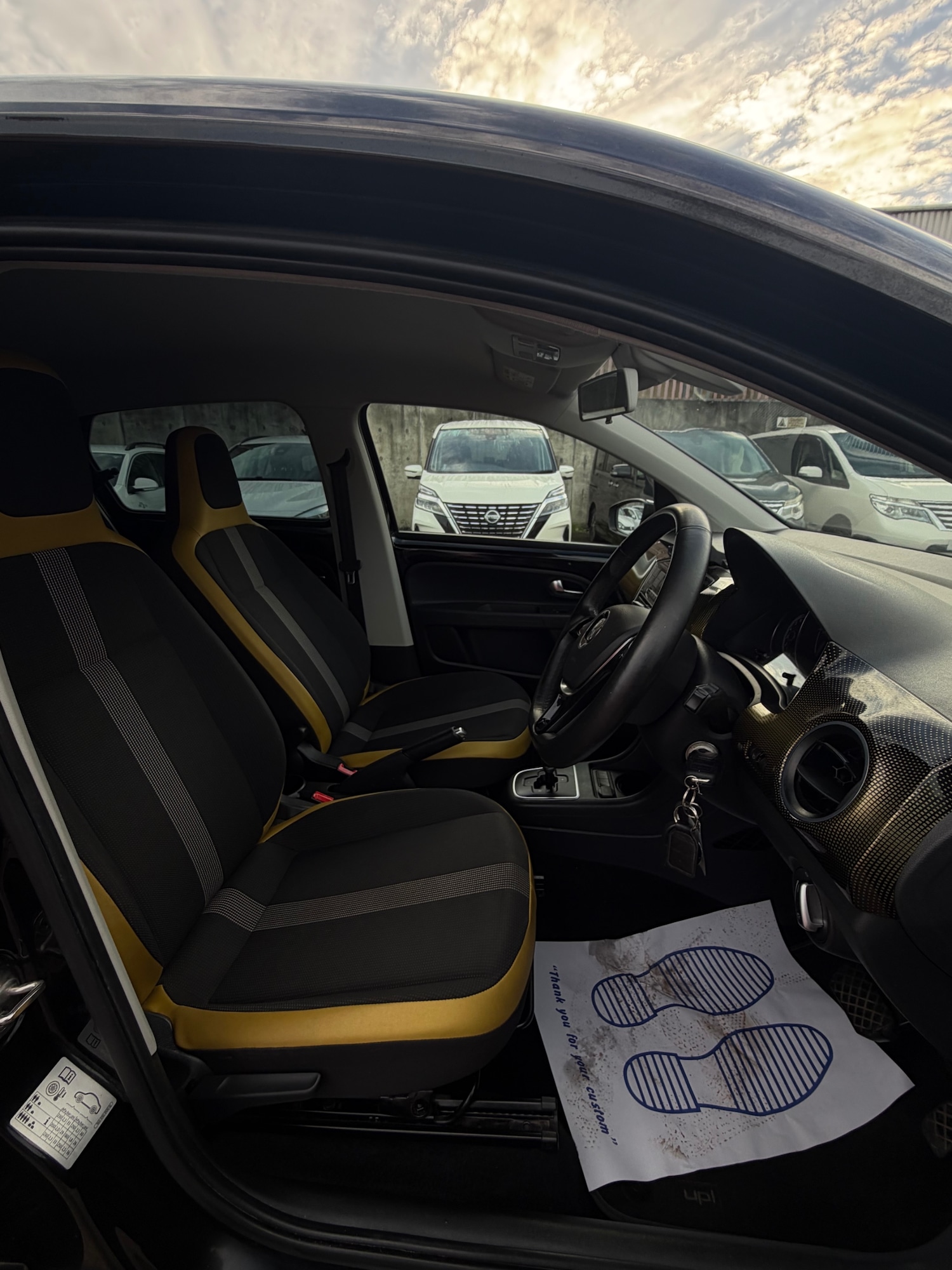 Used Volkswagen up! 2017 for sale - 76941064: Photo 8