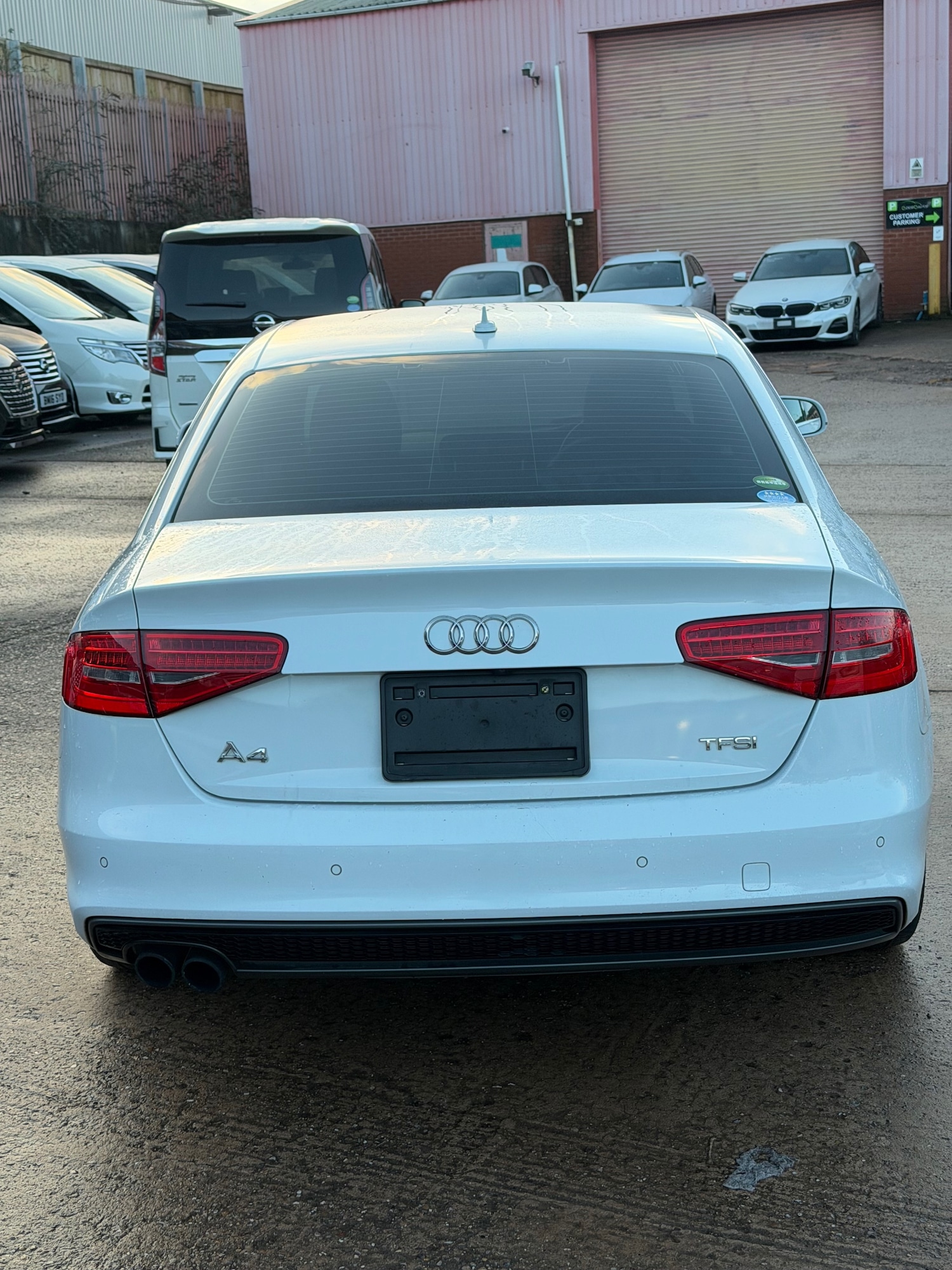 Used Audi A4 2015 for sale - 77453785: Photo 4