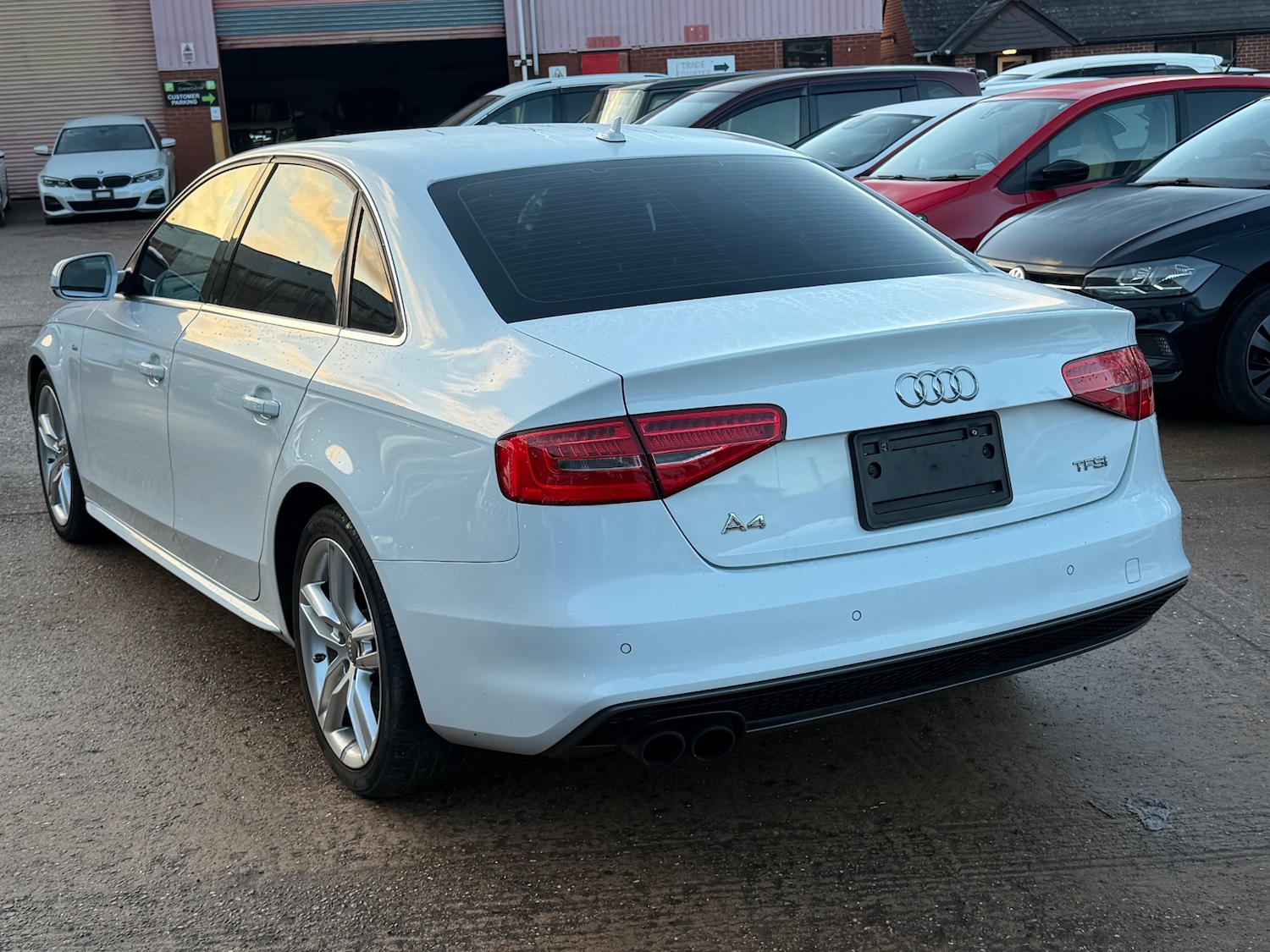 Used Audi A4 2015 for sale - 77453785: Photo 5