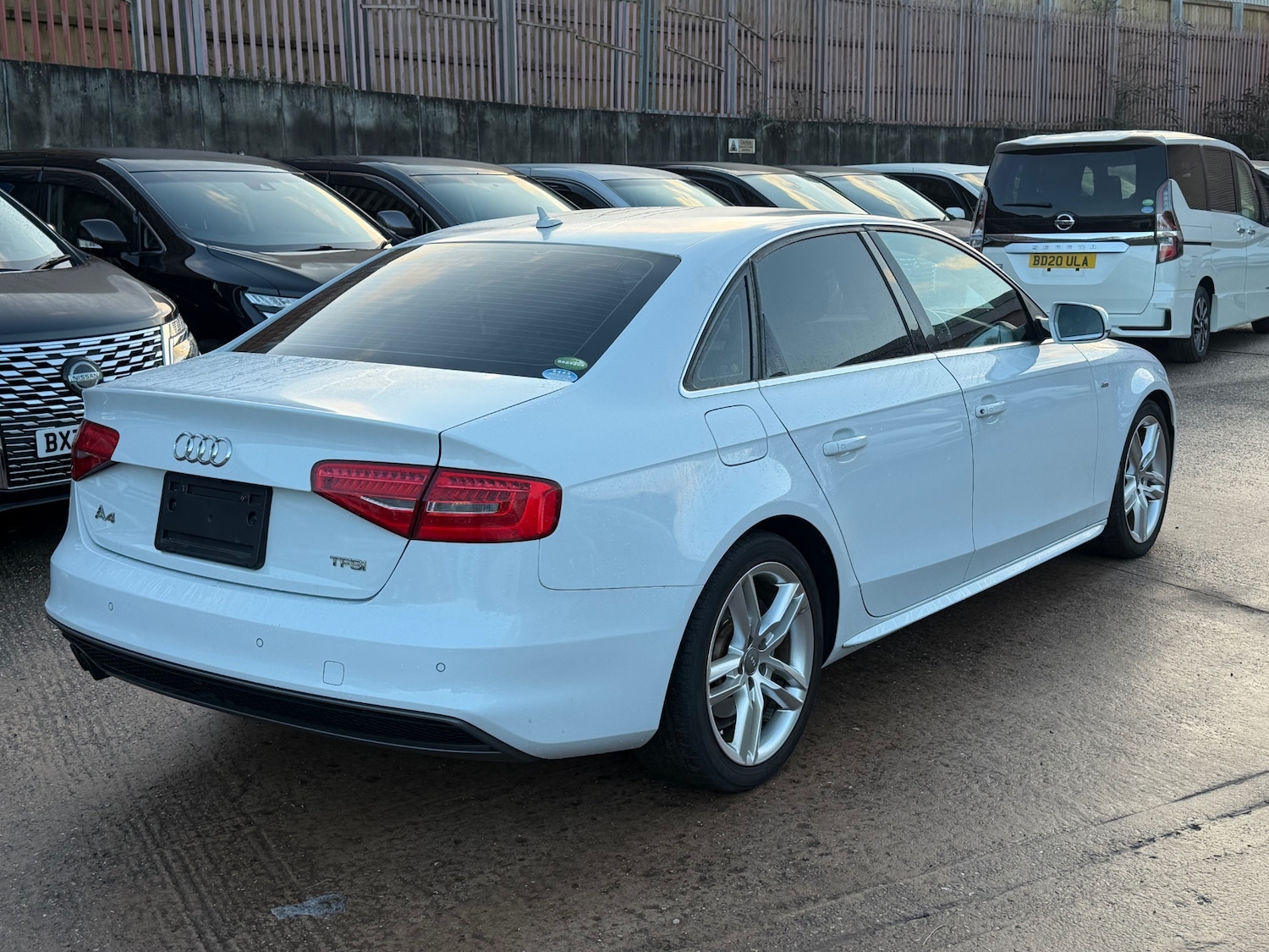 Used Audi A4 2015 for sale - 77453785: Photo 6