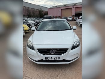 Used Volvo V40 2014 for sale - 79868784: Photo