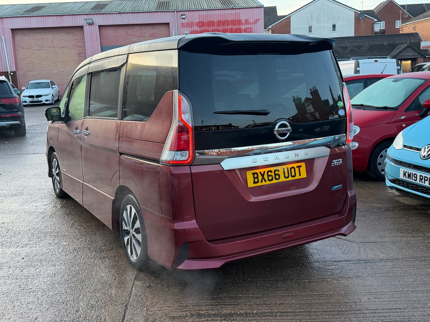 Used Nissan Serena 2016 for sale - 77014986: Photo 5