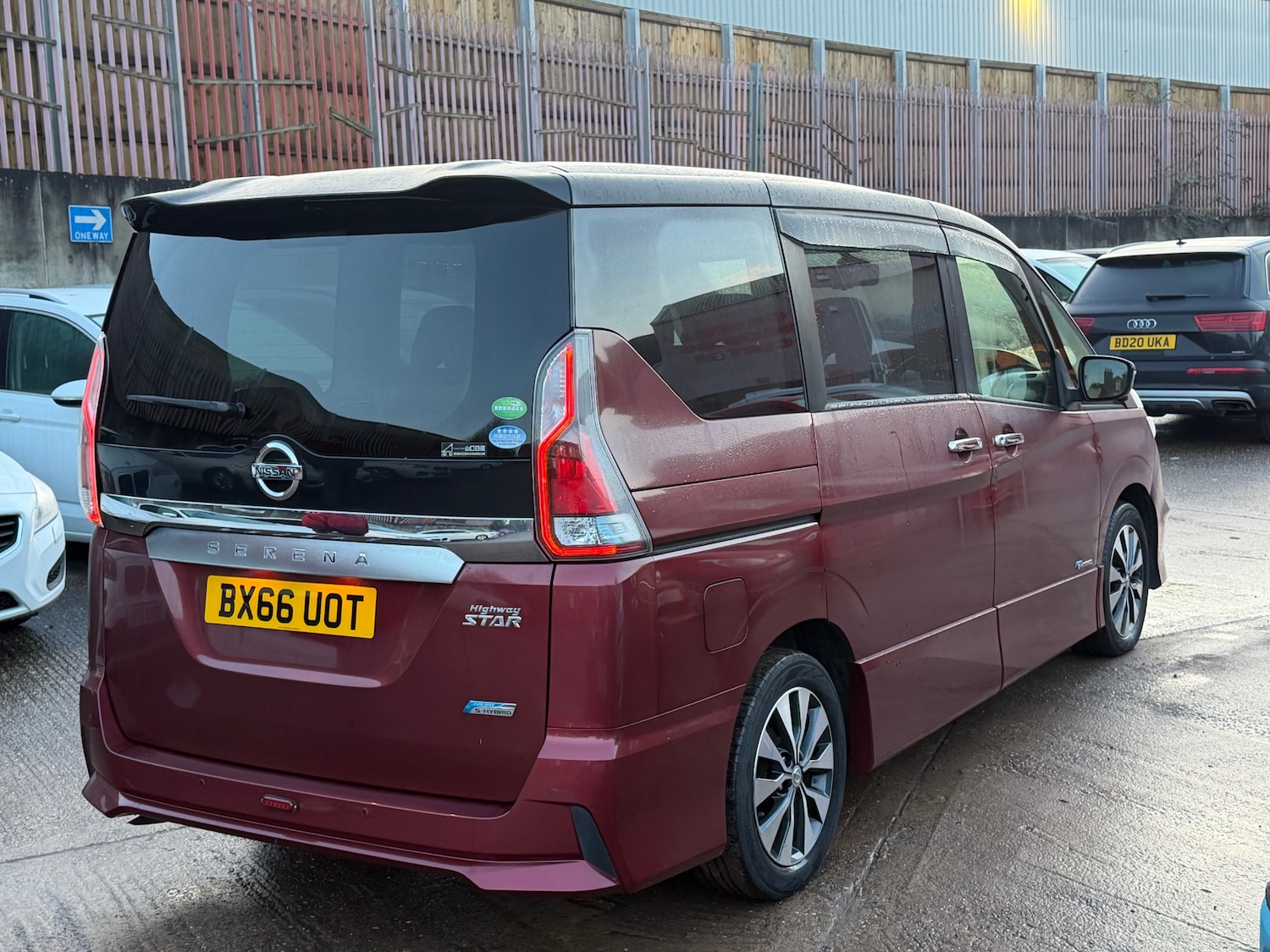 Used Nissan Serena 2016 for sale - 77014986: Photo 6