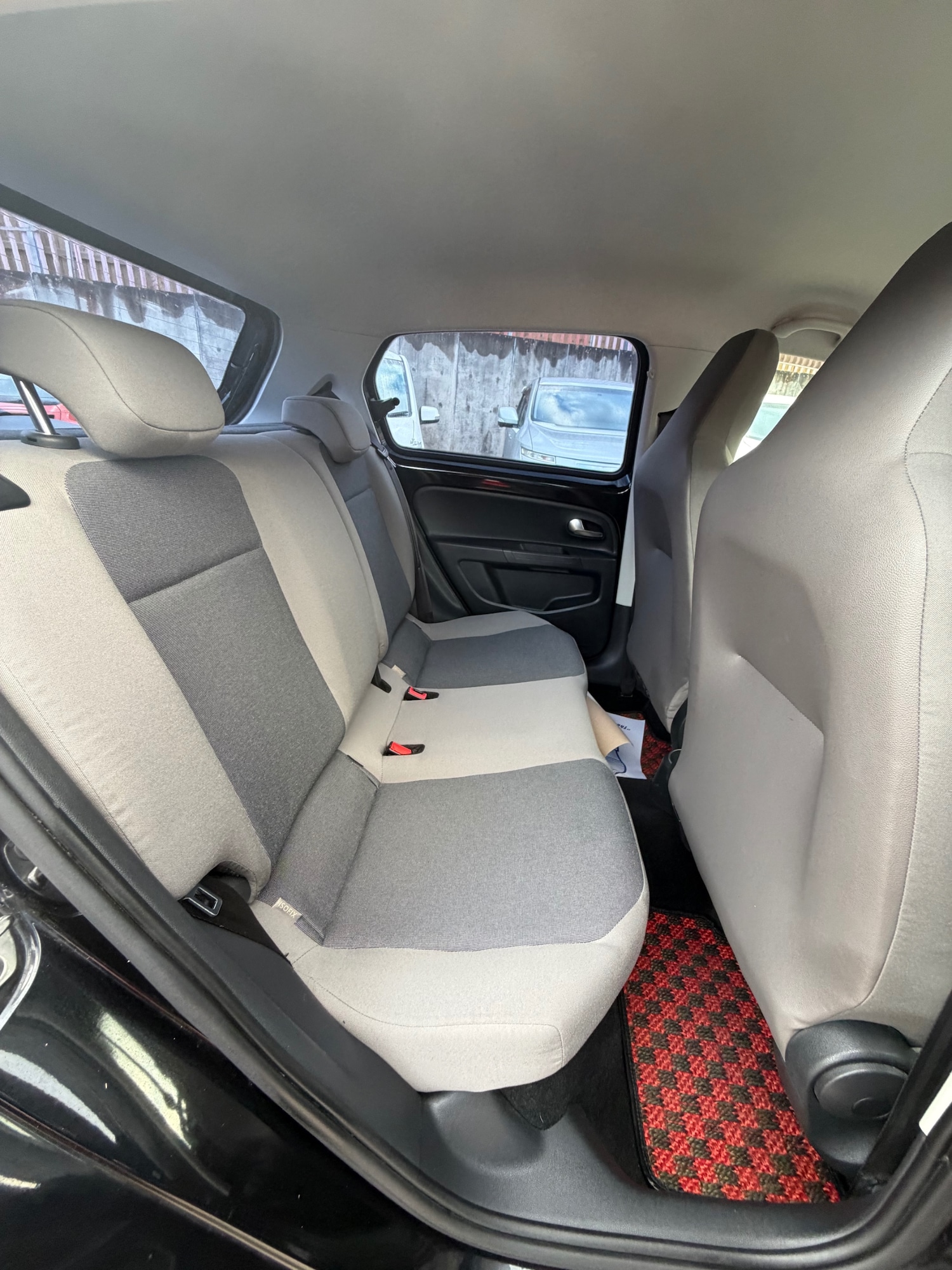 Used Volkswagen up! 2015 for sale - 76511205: Photo 9