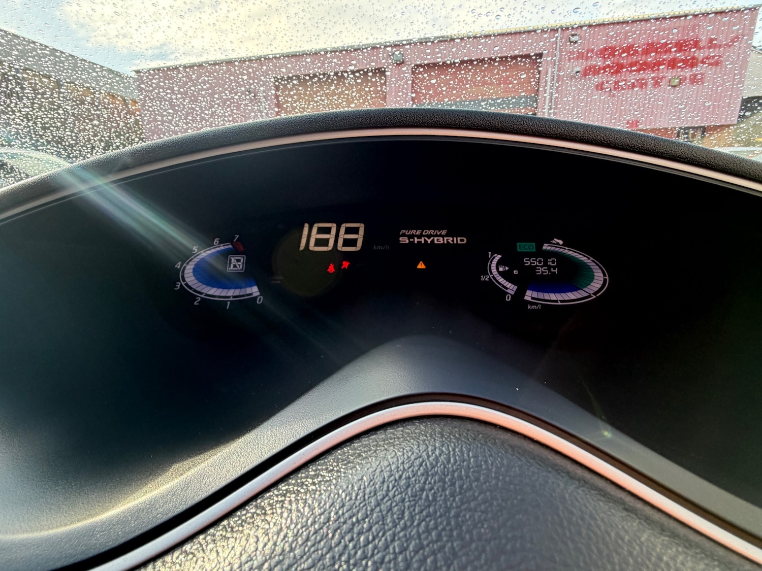 Used Nissan Serena 2014 for sale - 76325074: Photo 11