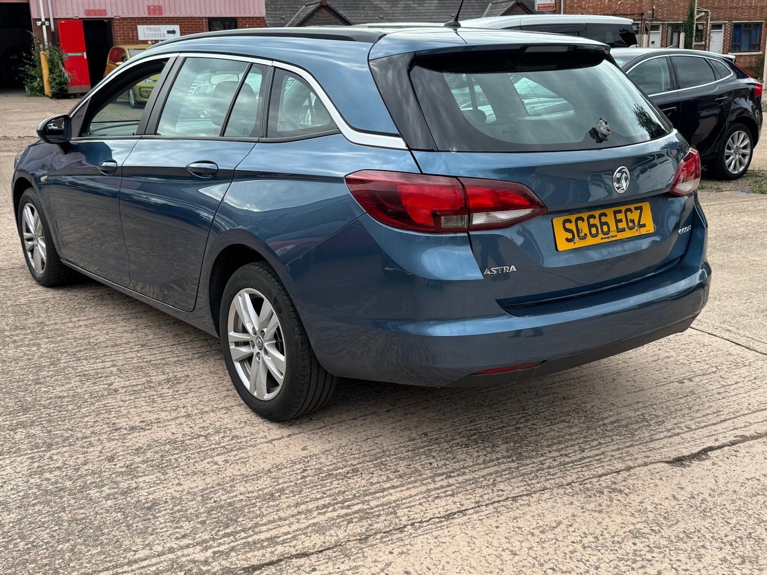 Vehicle 6