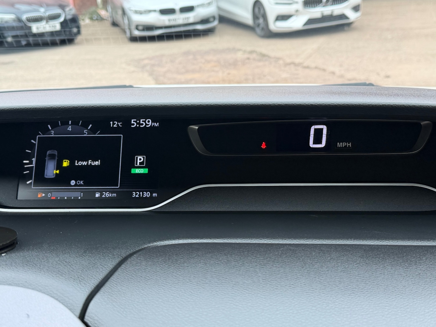 Used Nissan Serena 2020 for sale - 76243499: Photo 12