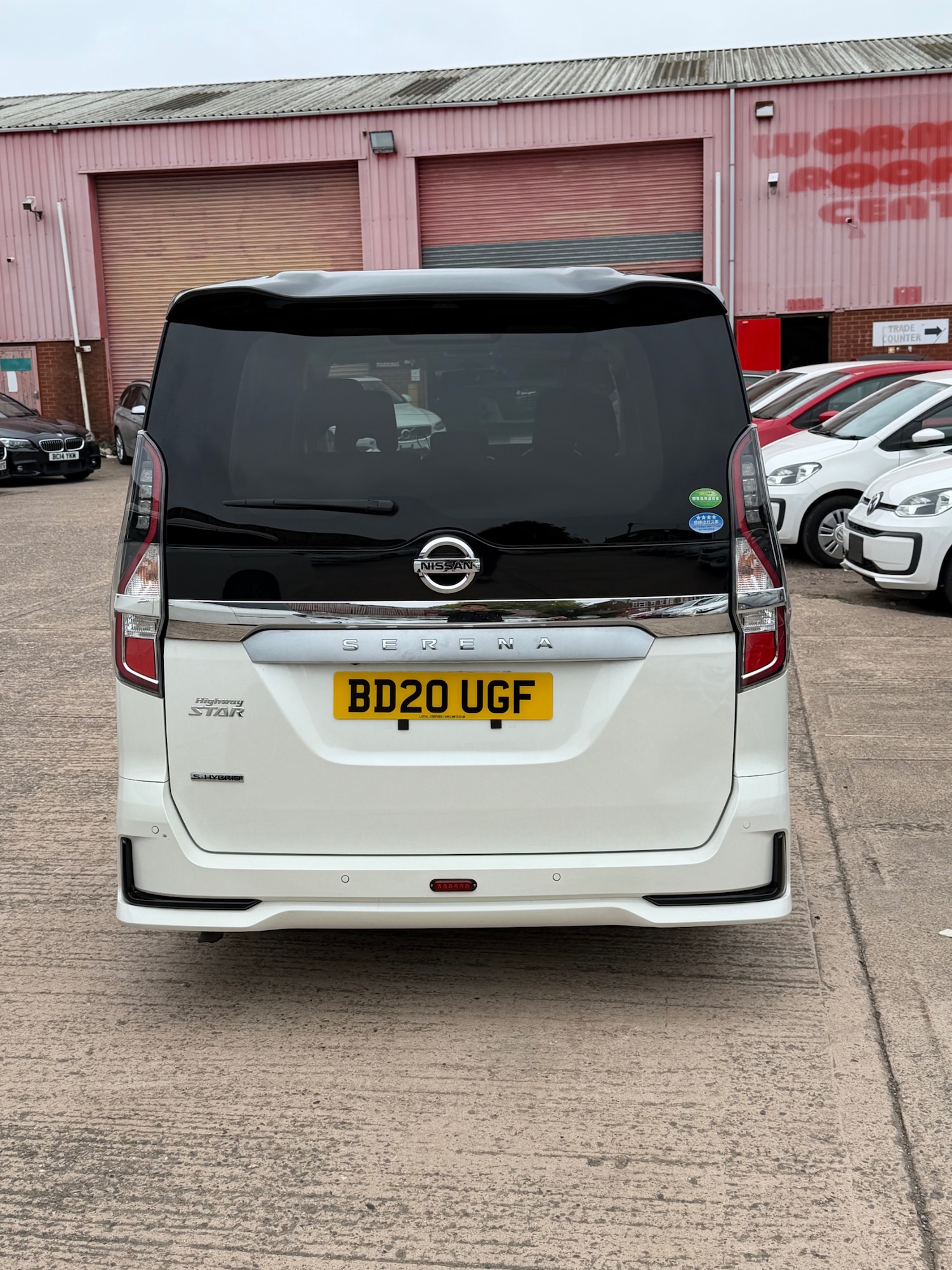 Used Nissan Serena 2020 for sale - 76243499: Photo 4