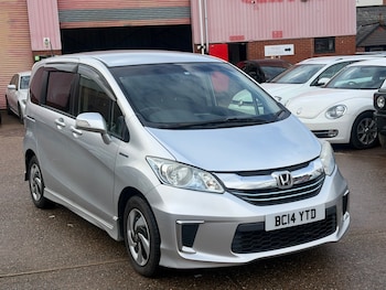 Used Honda Freed 2014 for sale - 77573041: Photo