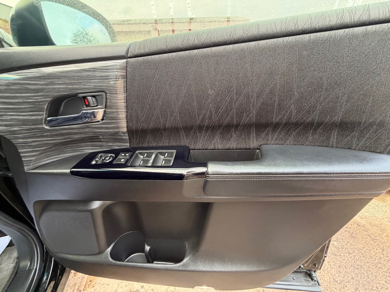 Used Honda Odyssey 2016 for sale - 77055058: Photo 17