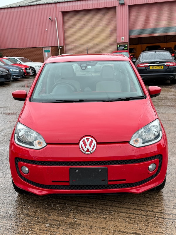 Used Volkswagen up! 2013 for sale - 76165297: Photo 1