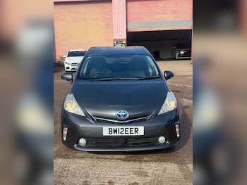 Used Toyota Prius+ 2012 for sale - 75561950: Photo