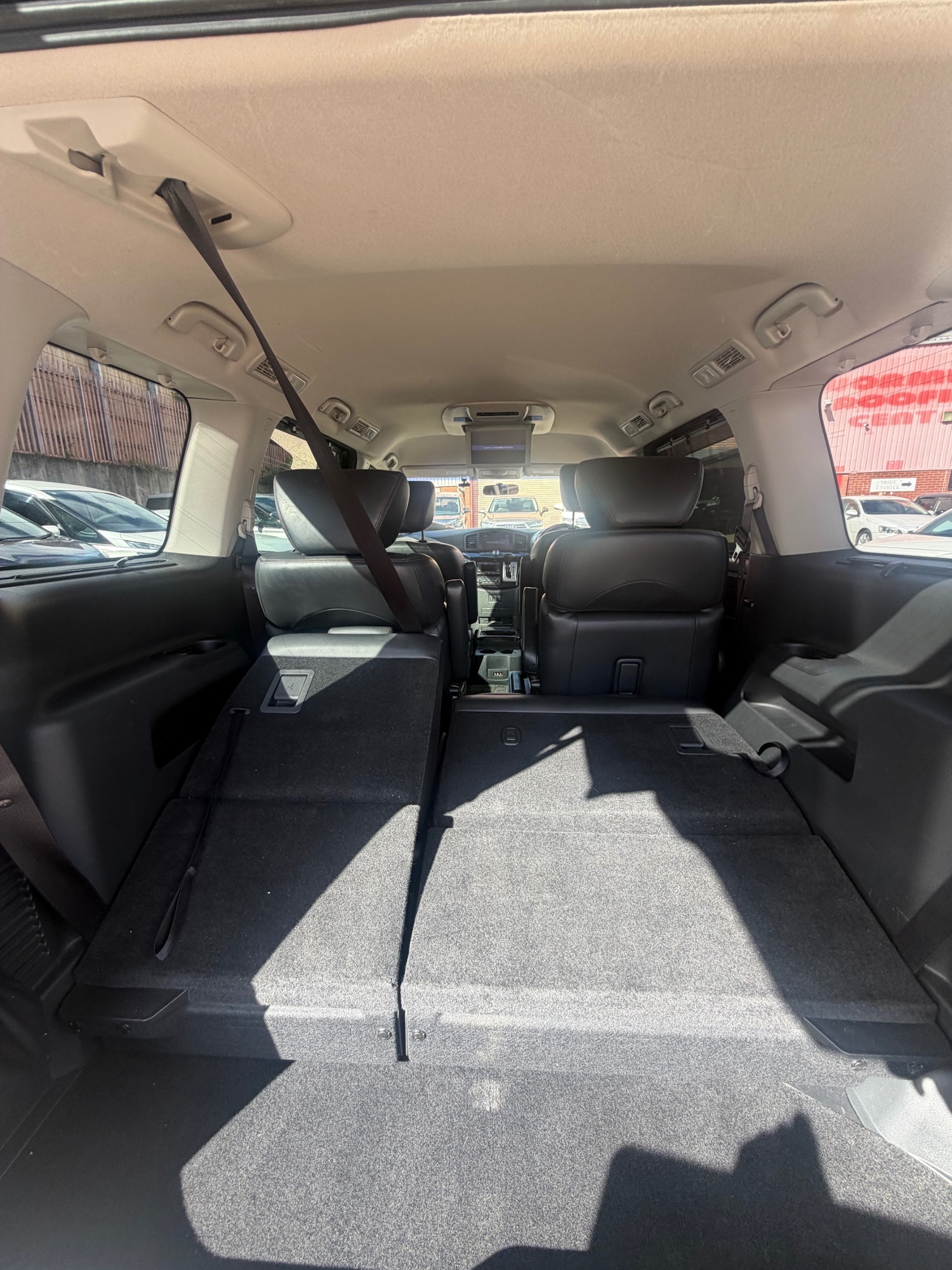 Used Nissan Elgrand 2018 for sale - 78139945: Photo 12