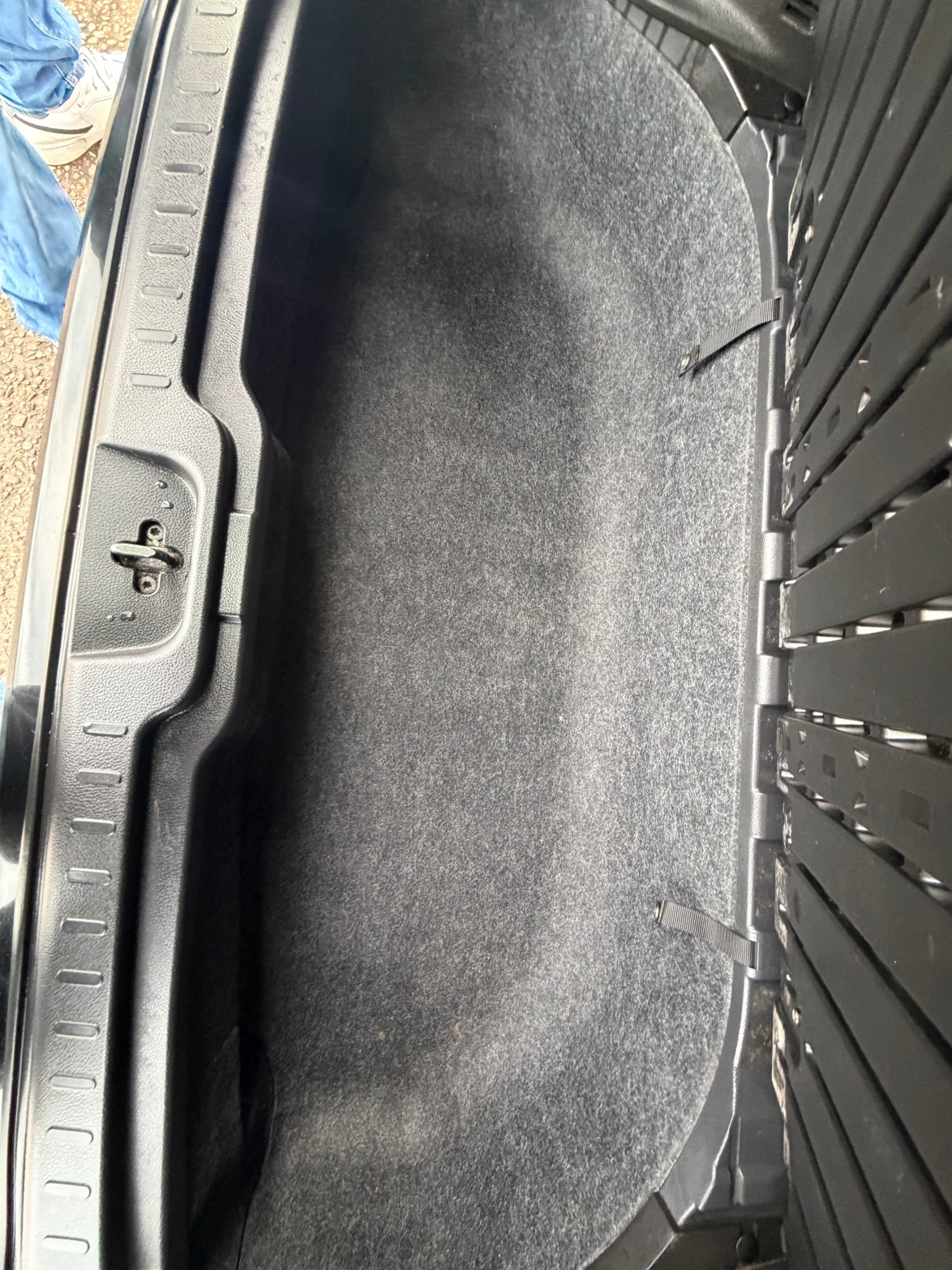 Used Nissan Serena 2016 for sale - 76941114: Photo 12