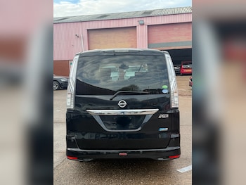 Used Nissan Serena 2016 for sale - 76941114: Photo