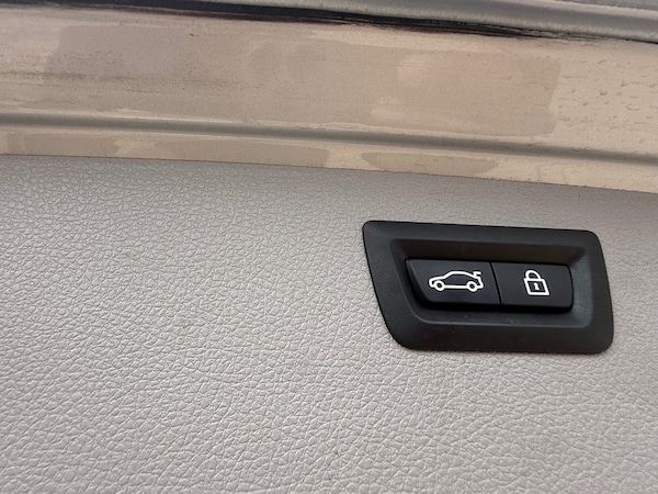 Used BMW 3 Series 2017 for sale - 75668220: Photo 13