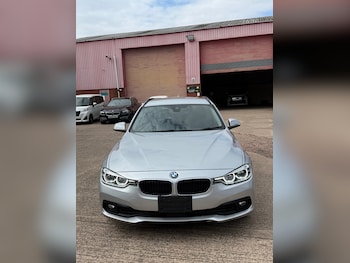 Used BMW 3 Series 2017 for sale - 75668220: Photo